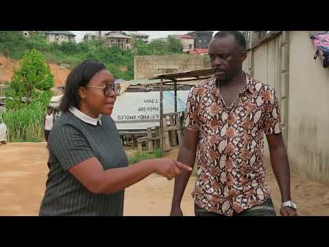 Kritikos accusé d'être un pédé - LES 1000 PROBLEMES DE KRITIKOS 25