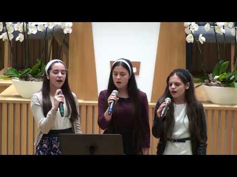 Emma , Adina si Larisa   -- De atatea ori