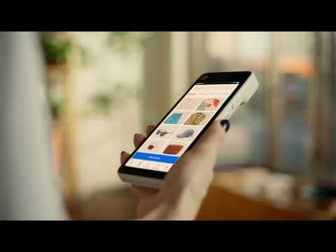 Square Launched Its Handheld POS Device With a Crisp 22-Second Mixed Style Demo