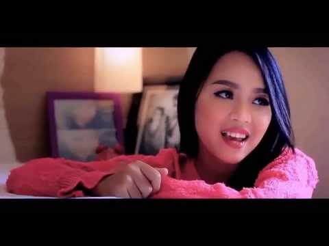 Kania Adhisty  -  Jatuh Cinta (OFFICIAL VIDEO - HD)