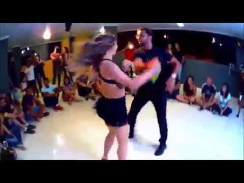 ESSA MULHER É FOGO !  FORROZÃO JOÃO CAETANO & E SEUS TECLADOS.