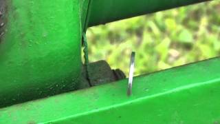 preview picture of video 'John deere 70 running with a nickle on it's edge video #2'