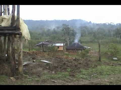 NAIRI AWARI. Valle Escondido