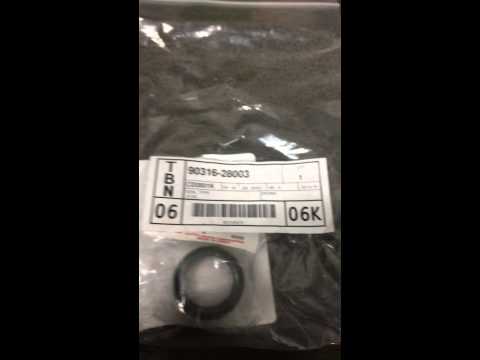 Toyota Matrix transfer case and transmission seal review