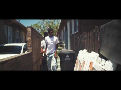 ElimaTag in the Hood