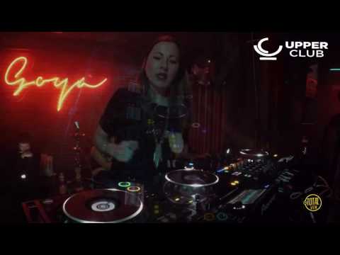 Paula Cazenave @ Upper Club (Madrid) 09-03-2017 // Videoset