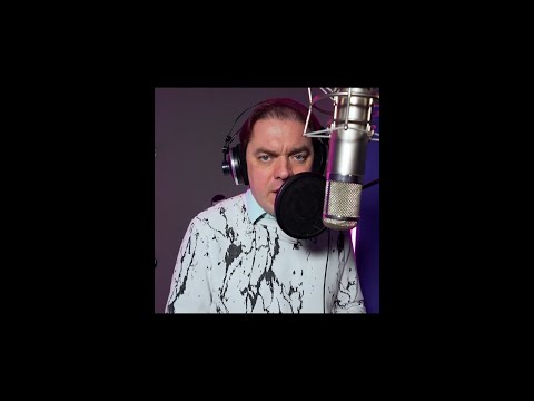 Макс Магнитофон поёт Modern Talking(олды поймут)