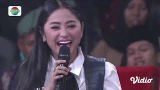 Download lagu TERKOCAK! Memang Paling Gokil Gilang Dirga Menyanyi & Menirukan Gaya Para Artis   LIDA 2019 mp3