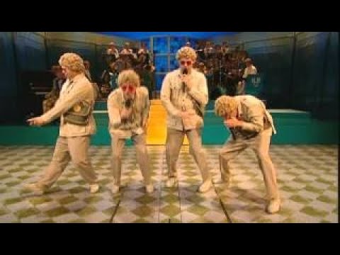 Galenskaparna & After Shave - Alla ska bada - Tvätt (scenversionen)