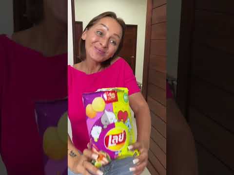 HE DIDN’T WANT TO SHARE HIS CHIPS 🤣