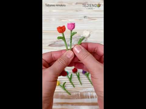 Crochet miniature tulip in minutes 🌷