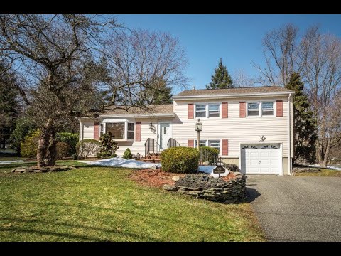 Split Level River Vale Home for Sale