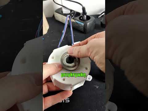 Prosty uchwyt na stacyjkę do gier za 8zł!