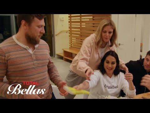 Total Bellas 10/4: Wine About It