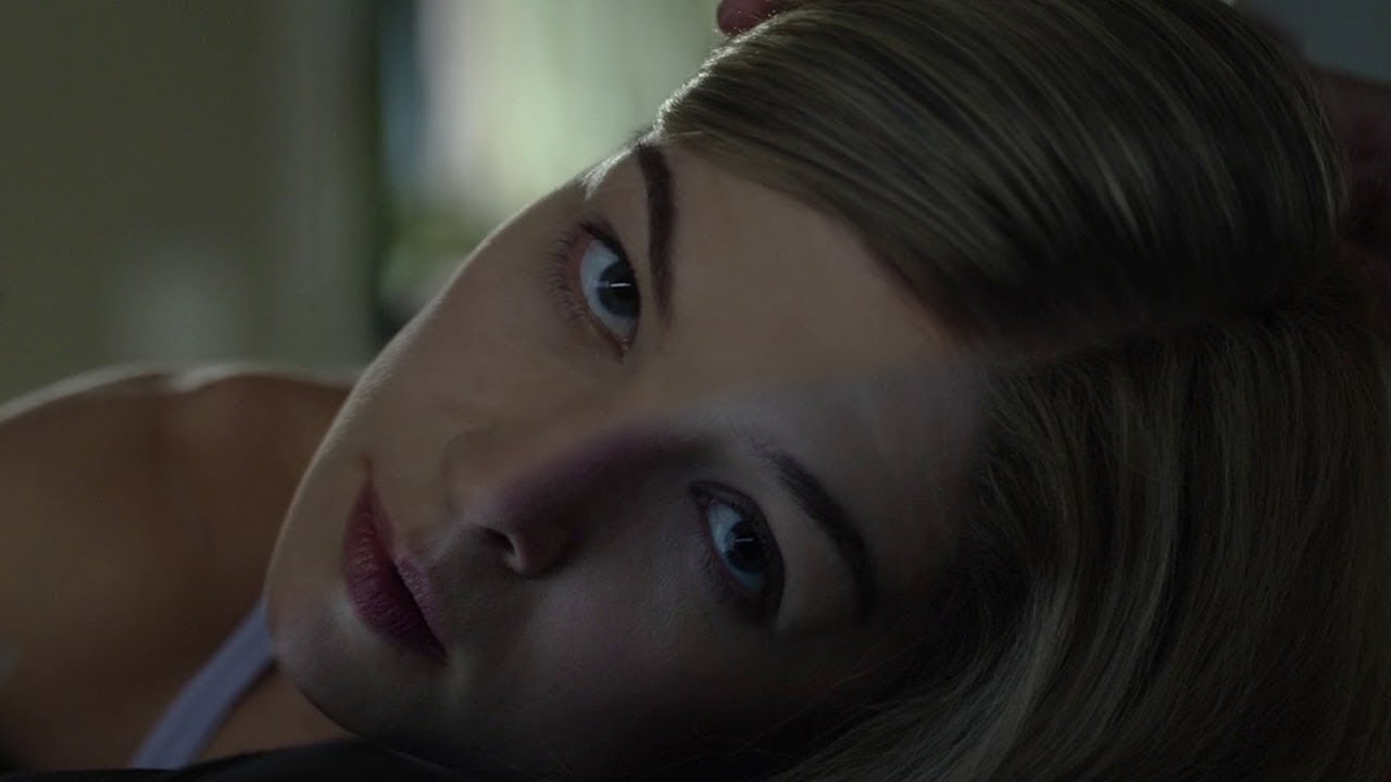GONE GIRL | To preserve a sham marriege takes more than just make-believe