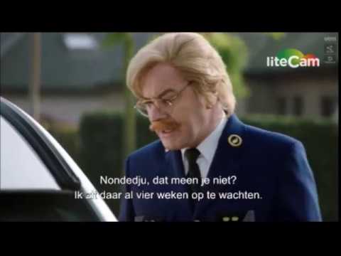 Allemaal Chris - commissaris Huyghebaert krijgt een pakje van Taxi Roger Express!