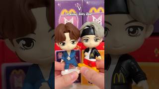Download lagu Who did you find? BTS HAPPY MEAL 🍟💜 #shorts #mcdonalds #bts #happymeal #tinytan #btsarmy mp3 Download lagu Who did you find? BTS HAPPY MEAL 🍟💜 #shorts #mcdonalds #bts #happymeal #tinytan #btsarmy mp3