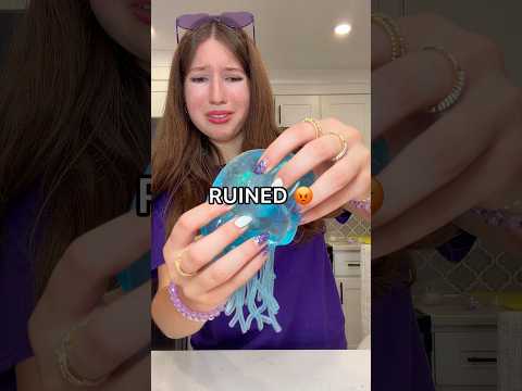 MY BEST FRIEND RUINED MY NEEDOH! 😱😡 *rip squishy fidget*