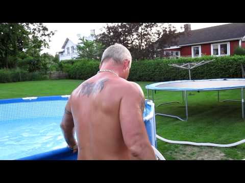 Benny badar i 10 grader