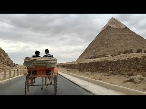 Nach Anschlag: Touristen besuchen wieder die Pyramiden