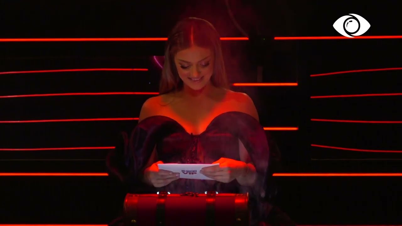 Nita hap Kutinë e Pandorës/ Çfarë ka rezervuar fati për të?