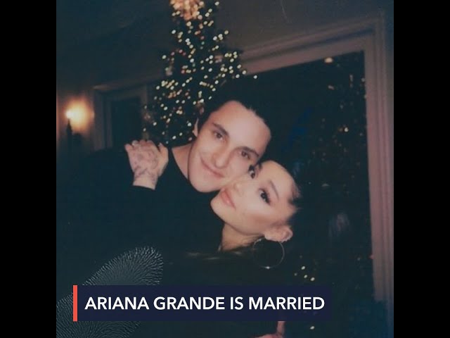 Ariana Grande marries Dalton Gomez