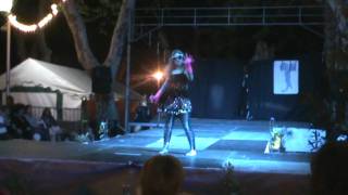 Shannon en mode Bad romance