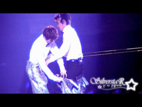 120316 Eunhyuk Dancing Out (and donghae) in SS4BKK [SilverStar]