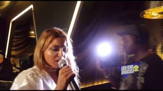 AMANDA HOLLEY  &quot;A beautiful young artist with a  fantastic voice that sings great songs!&quot;