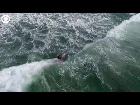 WEB EXTRA: Surfing Santa