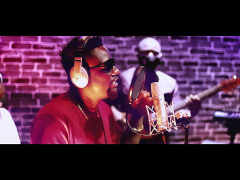 OBiBiNi (Slaves) ft 1932 (band) - Live arrangement