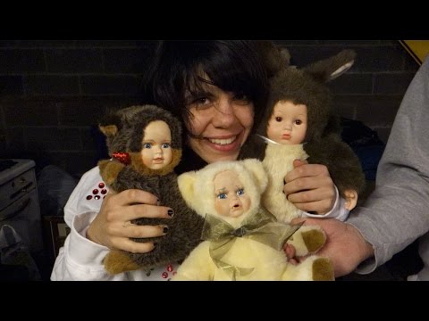 Screaming Females practice space tour!