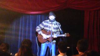 Black YaYa - VIgilante - en Agrado cabaret