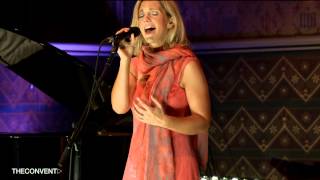 Cara Dillon - Black is the Colour