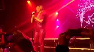 Dannii Minogue - Love Fight (Live)