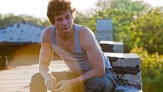 Young Hollywood dare Jeremy Allen White