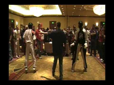 TeamGipsy(James Urias)VsTKO(Cyril Douglas)AOKState'10-16/17BB-Pt