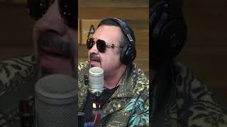 No te voy a aplaudir algo que yo pague! Pepe Aguilar ignora a Ángela tras haber recibido su premio?