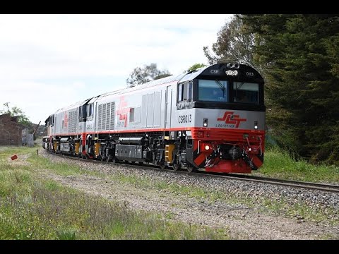 SCT Logistics new diesel locomotives CSR013 and CSR014 lead 2MP9 from Tailem Bend S Aust 5/10/21
