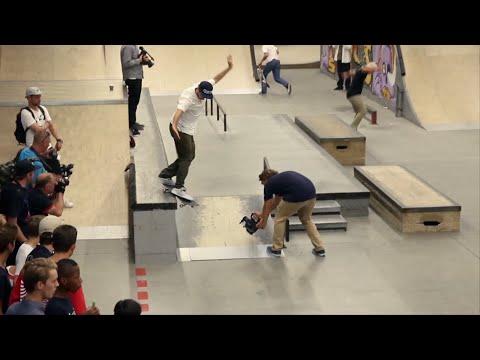 Mike Carroll at Ipunkt Skateland in Hamburg, Germany