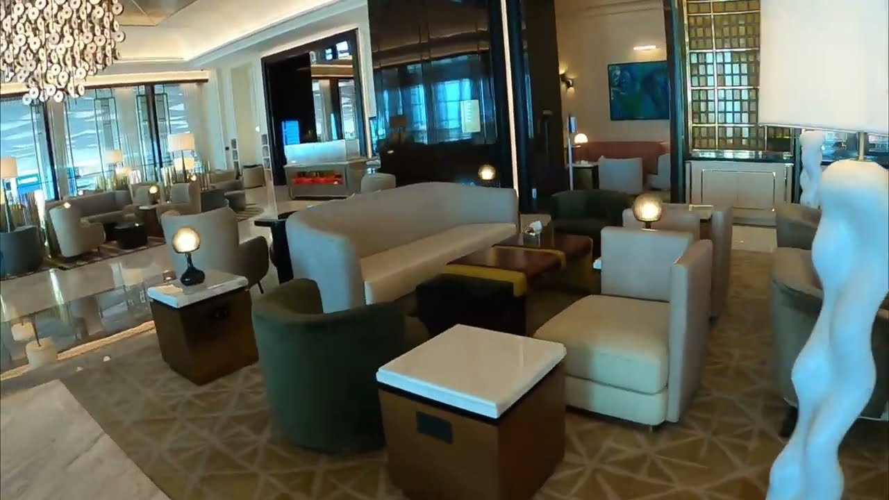 Pearl Lounge (Departures)