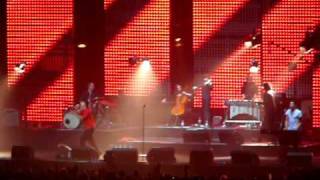 Maximo Park Karaoke Plays Newcastle Arena