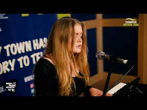 Mia Black - Just a Habit - Live at Shannonside Northern Sound Studios