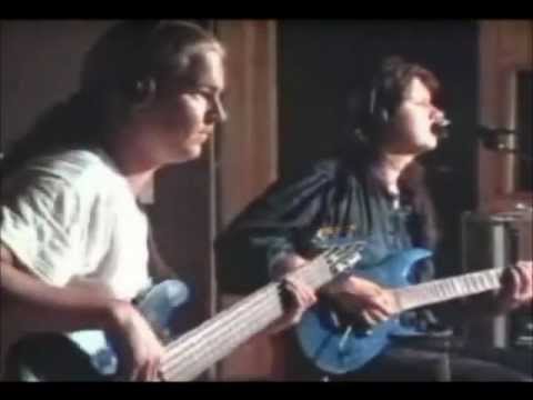 Stratovarius - Against The Wind (HQ Sound)