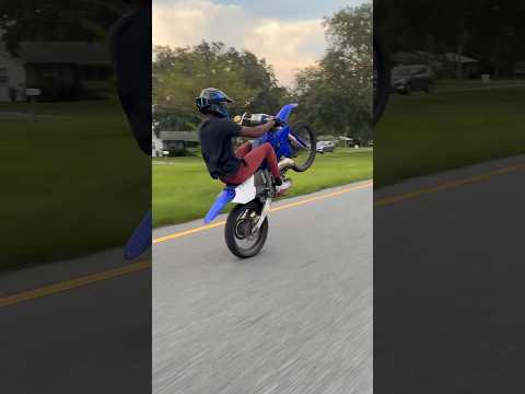 Gotta love it 💨💨💨 #outside #yz125 #wheelie