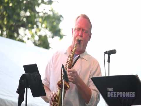 The Deeptones - Still Waiting - Comfest, Goodale Park, Columbus, OH - 6-28-2015(by Greyboy Allstars)