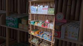 #shorts 베트남 다낭에 여행객 선물 사는곳 입니다.A place to buy gifts for trav…