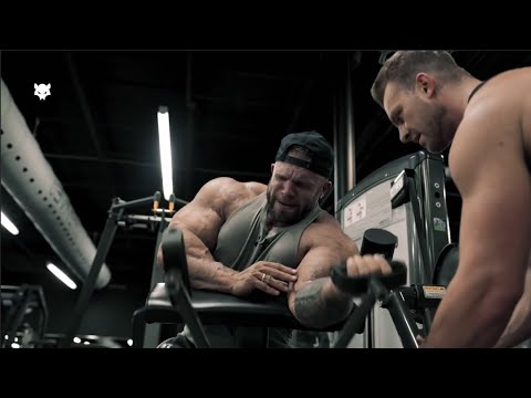 BAD WOLF 🐺 - Iain Valliere