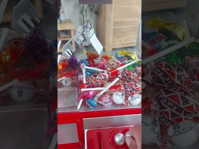 Vídeo relacionado con mikamax - Candy Grabber - Candy Machine - Rojo - Máquina tragamonedas de agarre