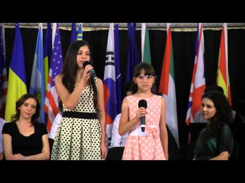 Beatrice si Anelisse Craciun